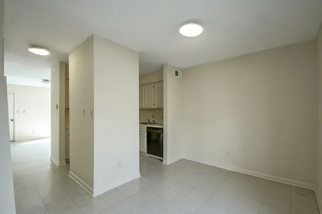 $440,000 | 1135 Florida Street, Mandeville, LA 70448