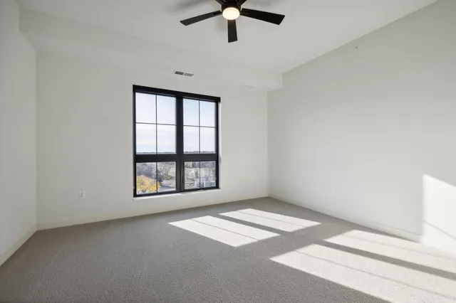 $3,445 | 4917 Eden Avenue, Unit 506, Edina, MN 55424