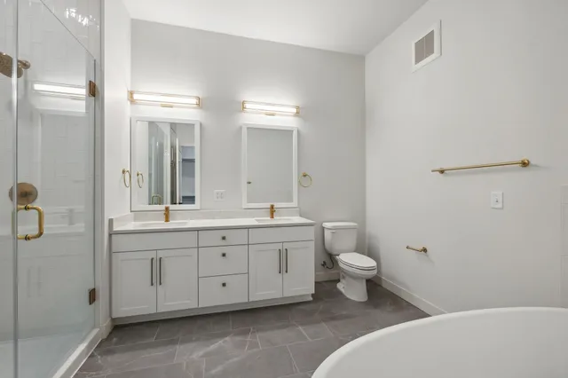 $3,445 | 4917 Eden Avenue, Unit 506, Edina, MN 55424