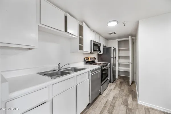 $1,399 | 3065 North 67th Avenue, Unit 130, Phoenix, AZ 85033