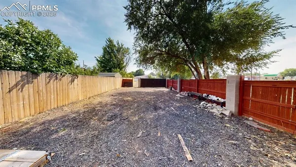 $189,000 | 1575 Sable Boulevard, Aurora, CO 80011