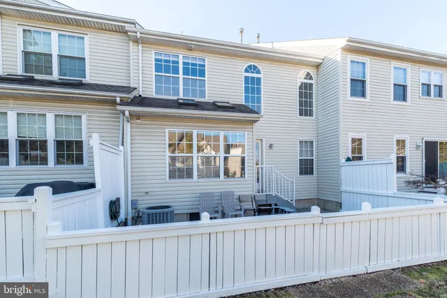 $479,000 | 1613 Rockcress Drive, Jamison, PA 18929