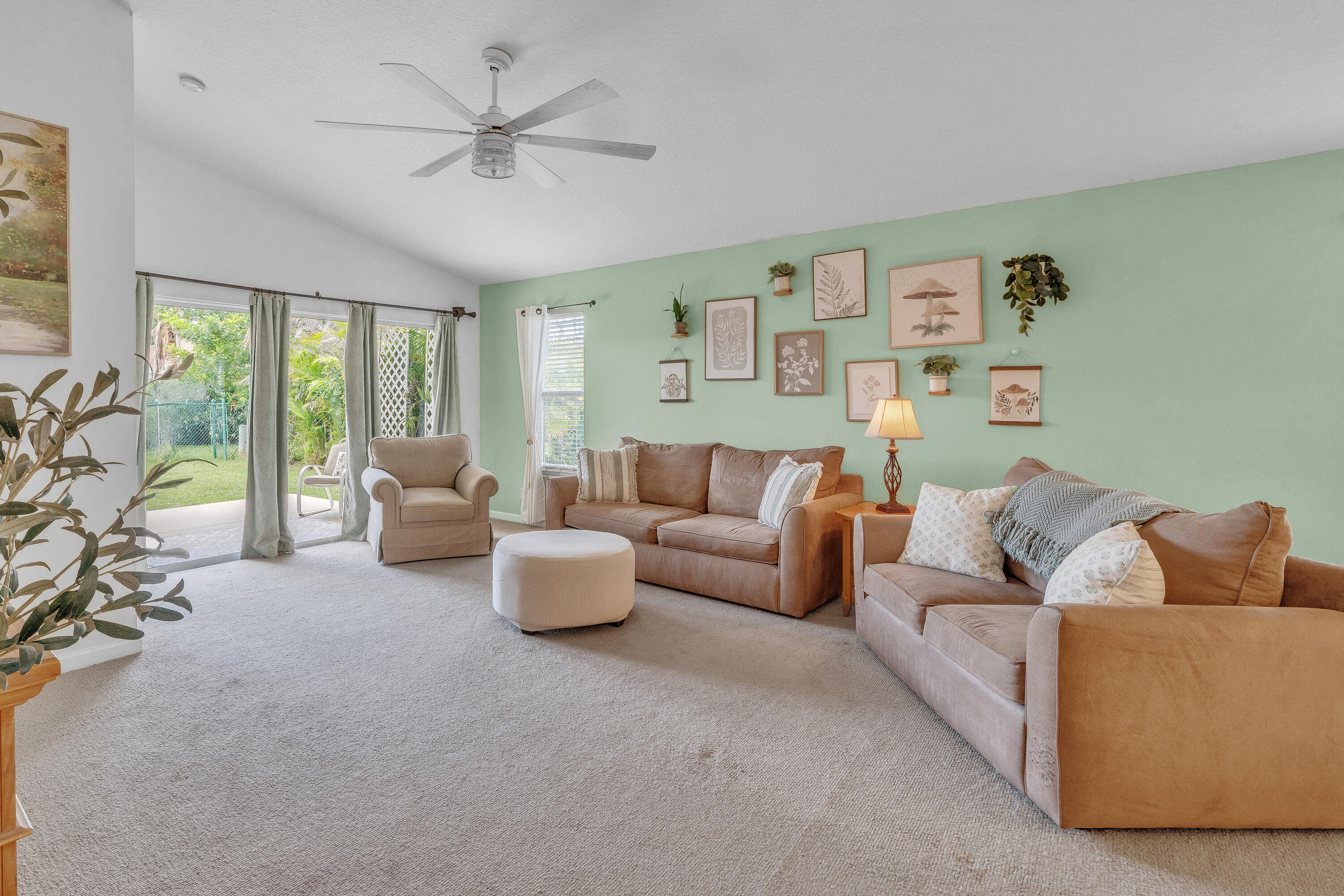 2551 Southwest Riviera Road Stuart, FL 34997 - Photo 22 of 77 13 Living Area (1)