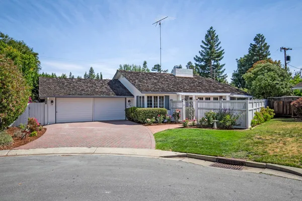 $3,998,000 | 747 Alvina Court, Los Altos, CA 94024