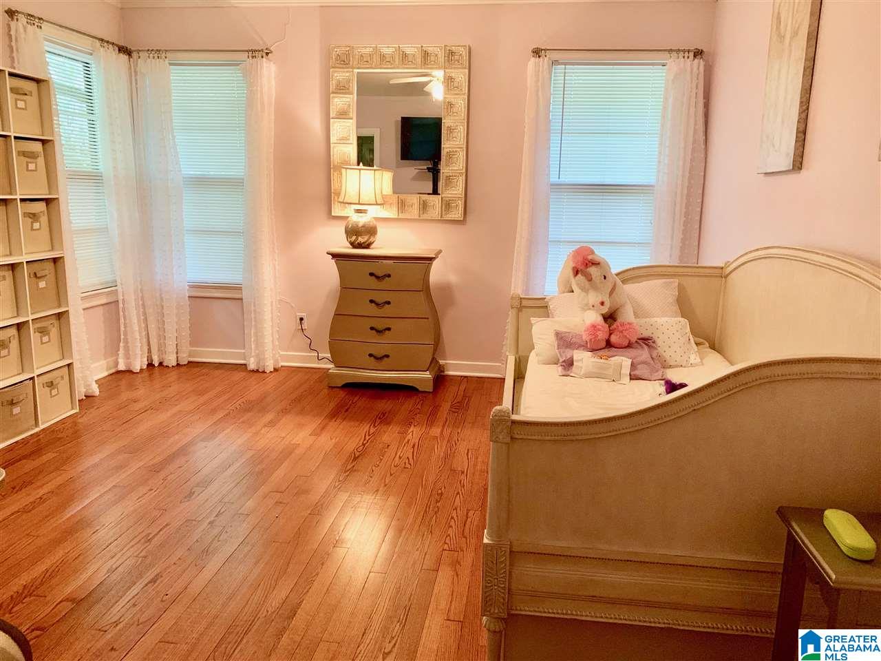 341 Overbrook Road Birmingham, AL 35213 - Photo 7 of 12