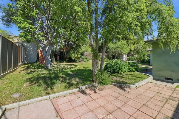 $995,000 | 1295 East Woodbury Road, Pasadena, CA 91104