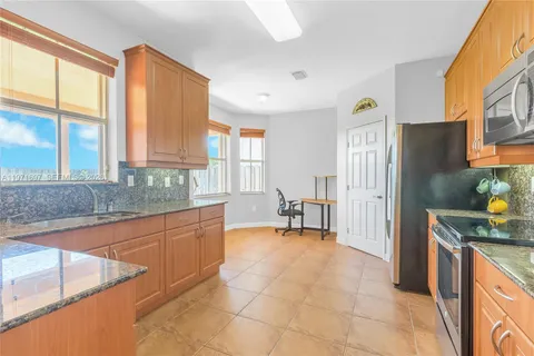 $4,100 | 12348 Southwest 125th Terrace, Unit 12348, Miami, FL 33186