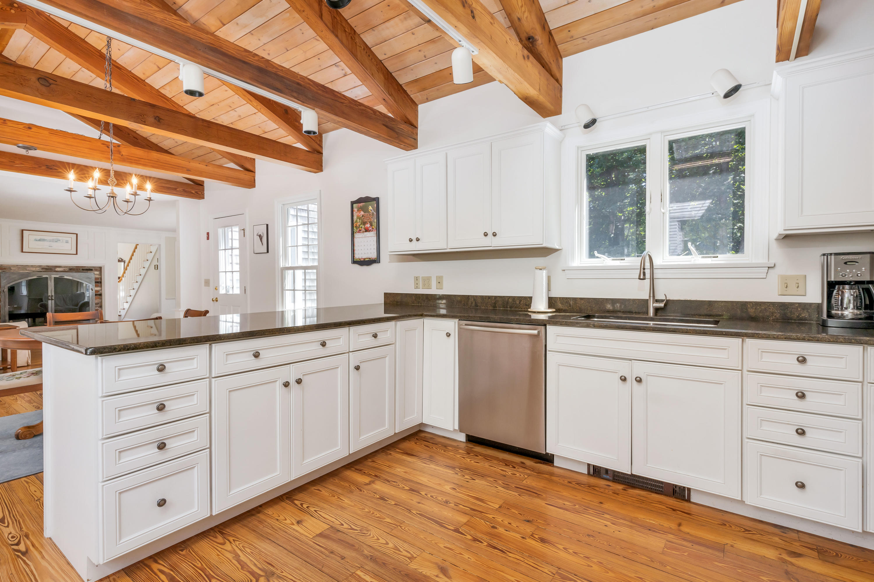 11 Tonset Road Orleans, MA 02653 - Photo 13 of 37 11TonLR-15