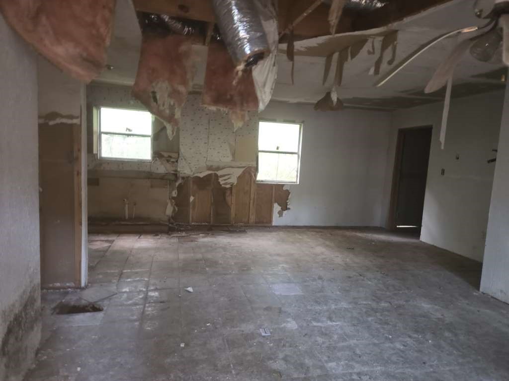 956 County Road 3802 Cleveland, TX 77328 - Photo 6 of 7