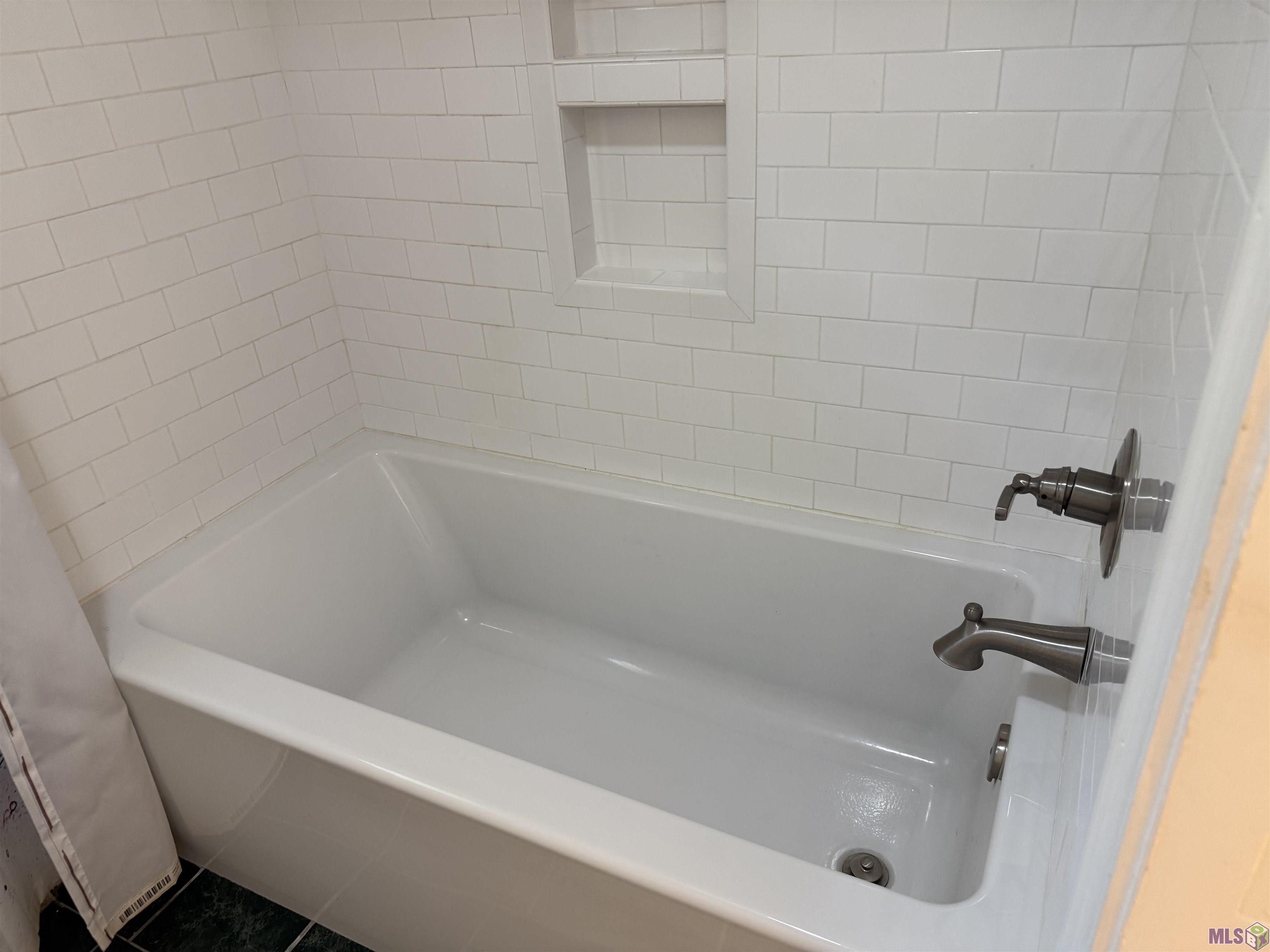 3857 North Bluebonnet Road Baton Rouge, LA 70809 - Photo 11 of 16