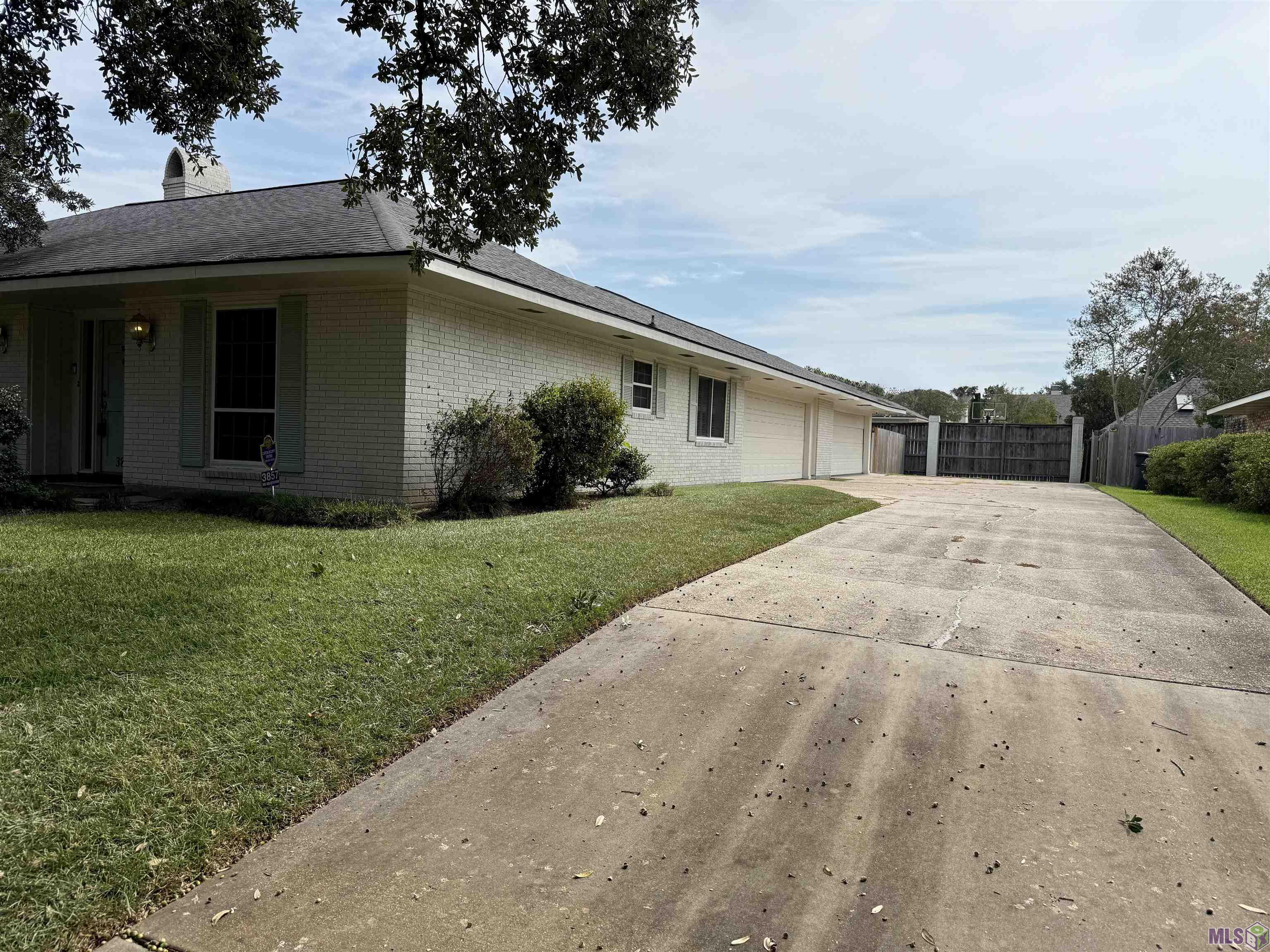 3857 North Bluebonnet Road Baton Rouge, LA 70809 - Photo 14 of 16