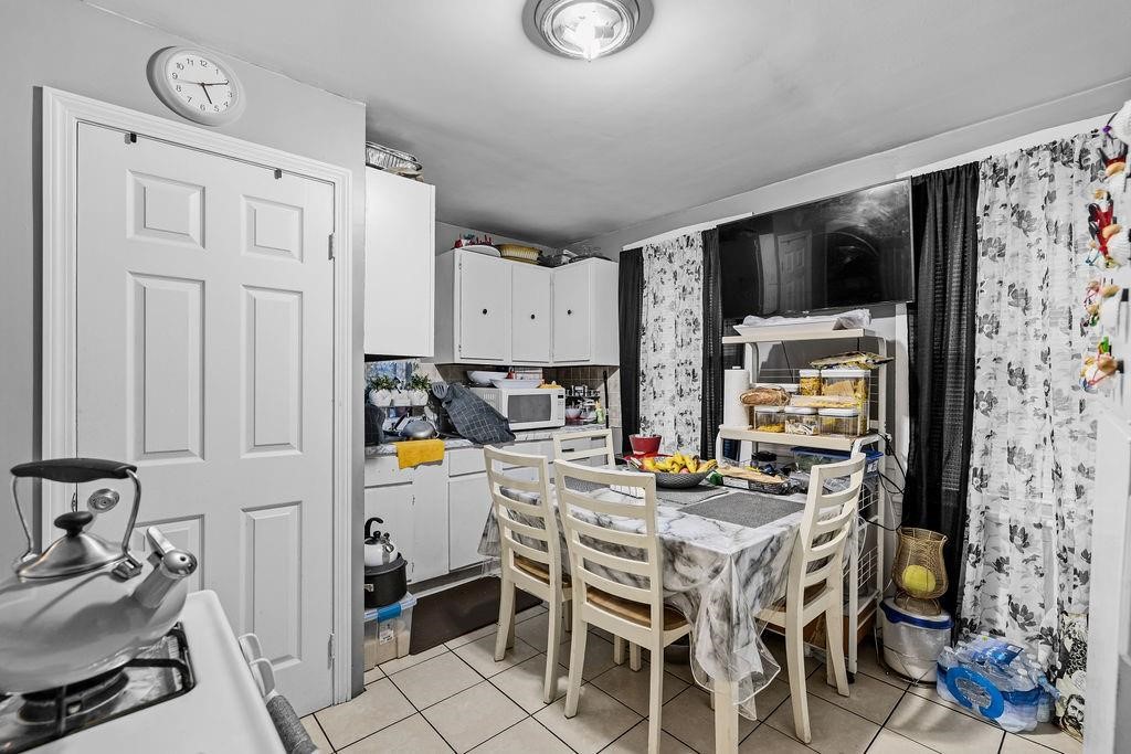 517 High Street Central Falls, RI 02863 - Photo 30 of 41