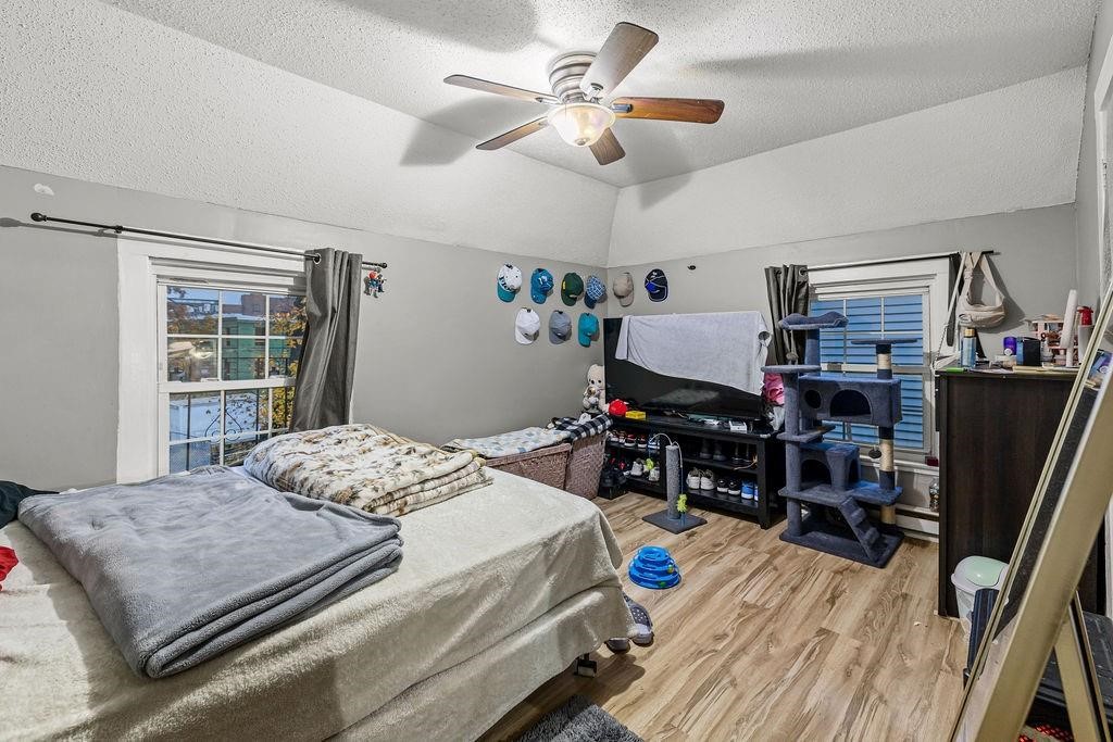 517 High Street Central Falls, RI 02863 - Photo 34 of 41