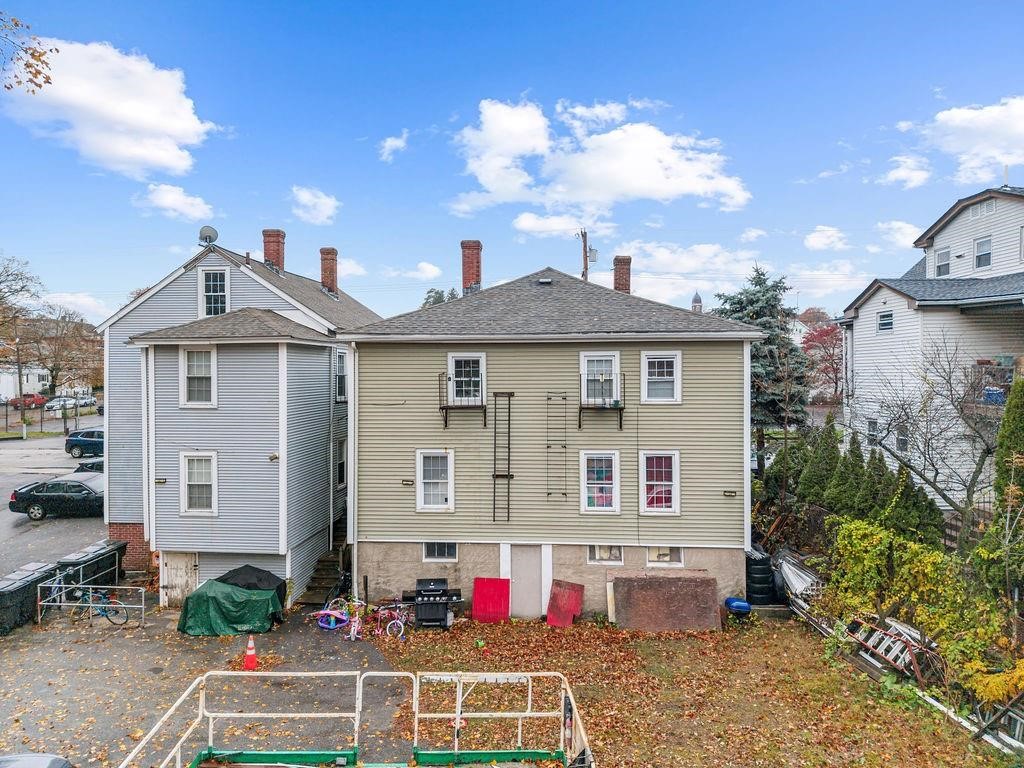 517 High Street Central Falls, RI 02863 - Photo 39 of 41