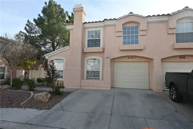 $1,795 | 8465 Blue Island Avenue, Las Vegas, NV 89129