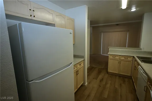 $1,795 | 8465 Blue Island Avenue, Las Vegas, NV 89129