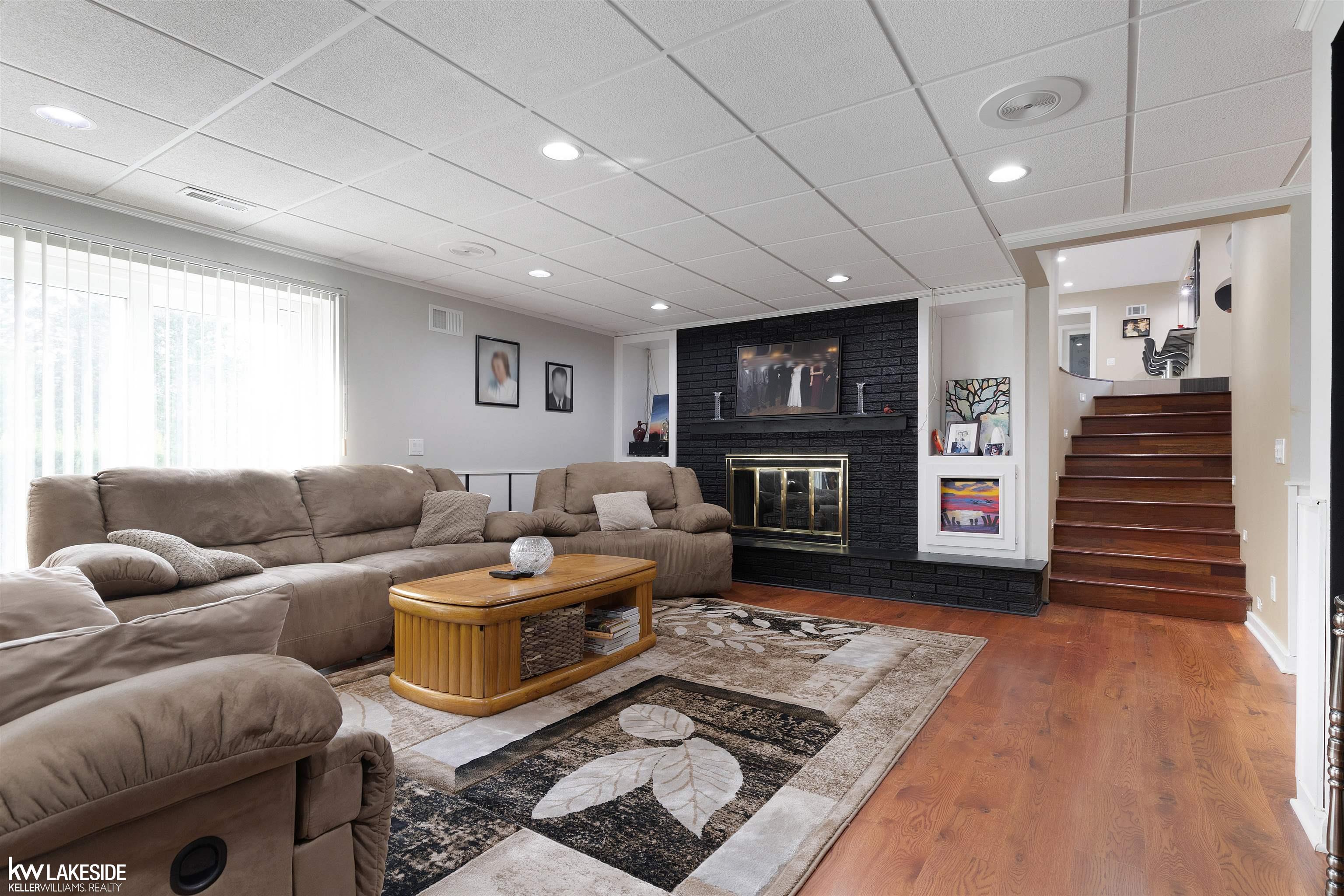 60651 Mound Road Washington, MI 48094 - Photo 32 of 79 50089229-31.JPG