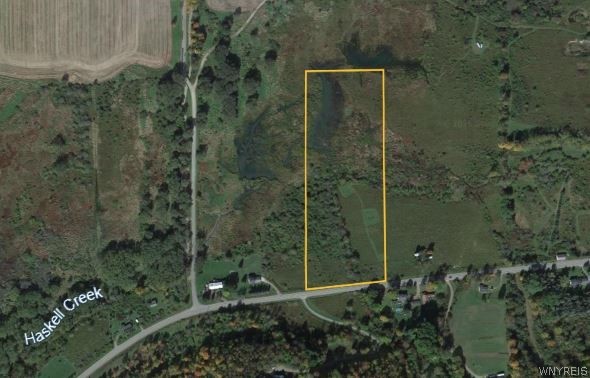 Lot lines approximate
