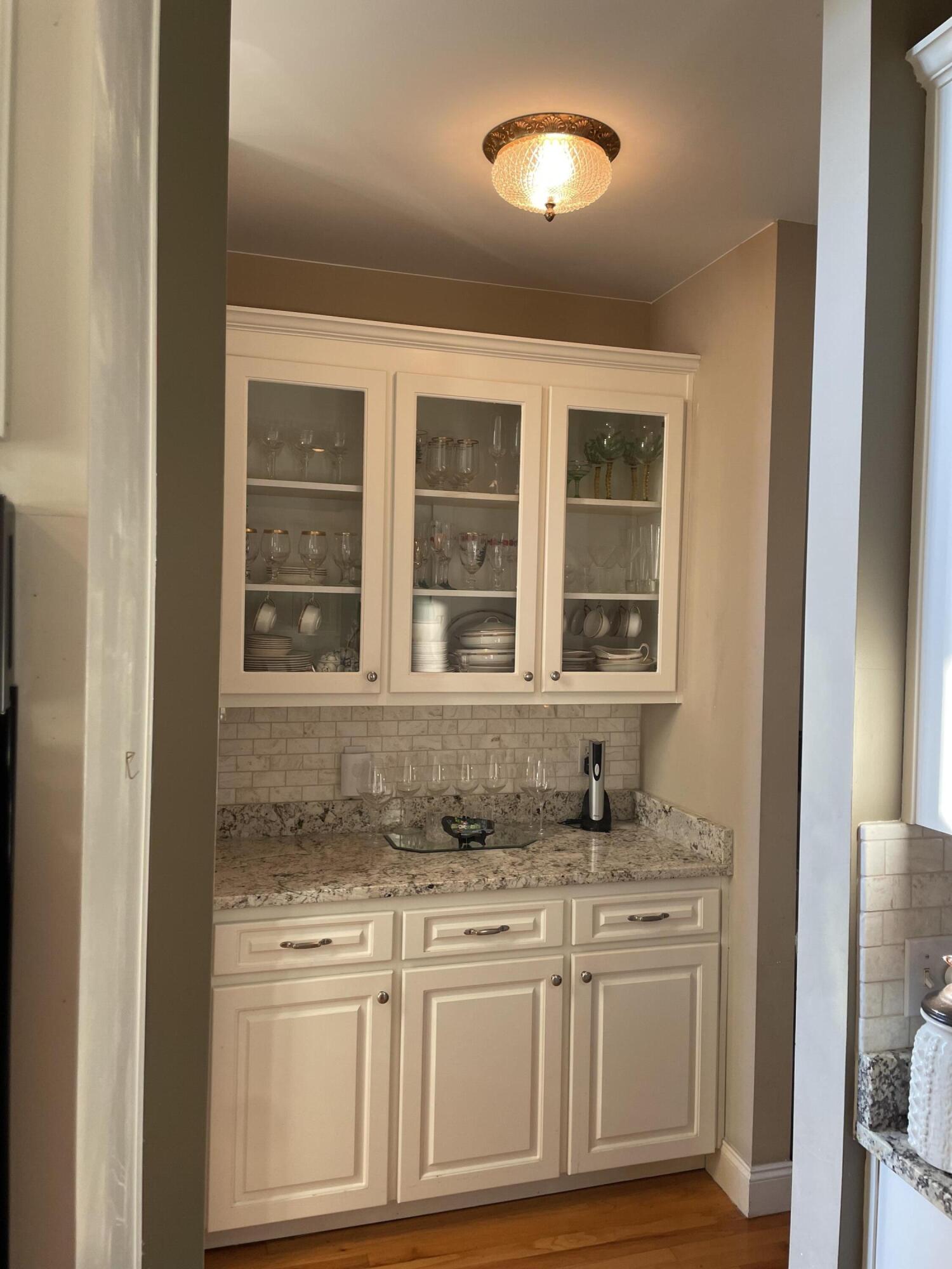 4715 Westervelt Road Meggett, SC 29449 - Photo 13 of 98 Beautiful Kitchen