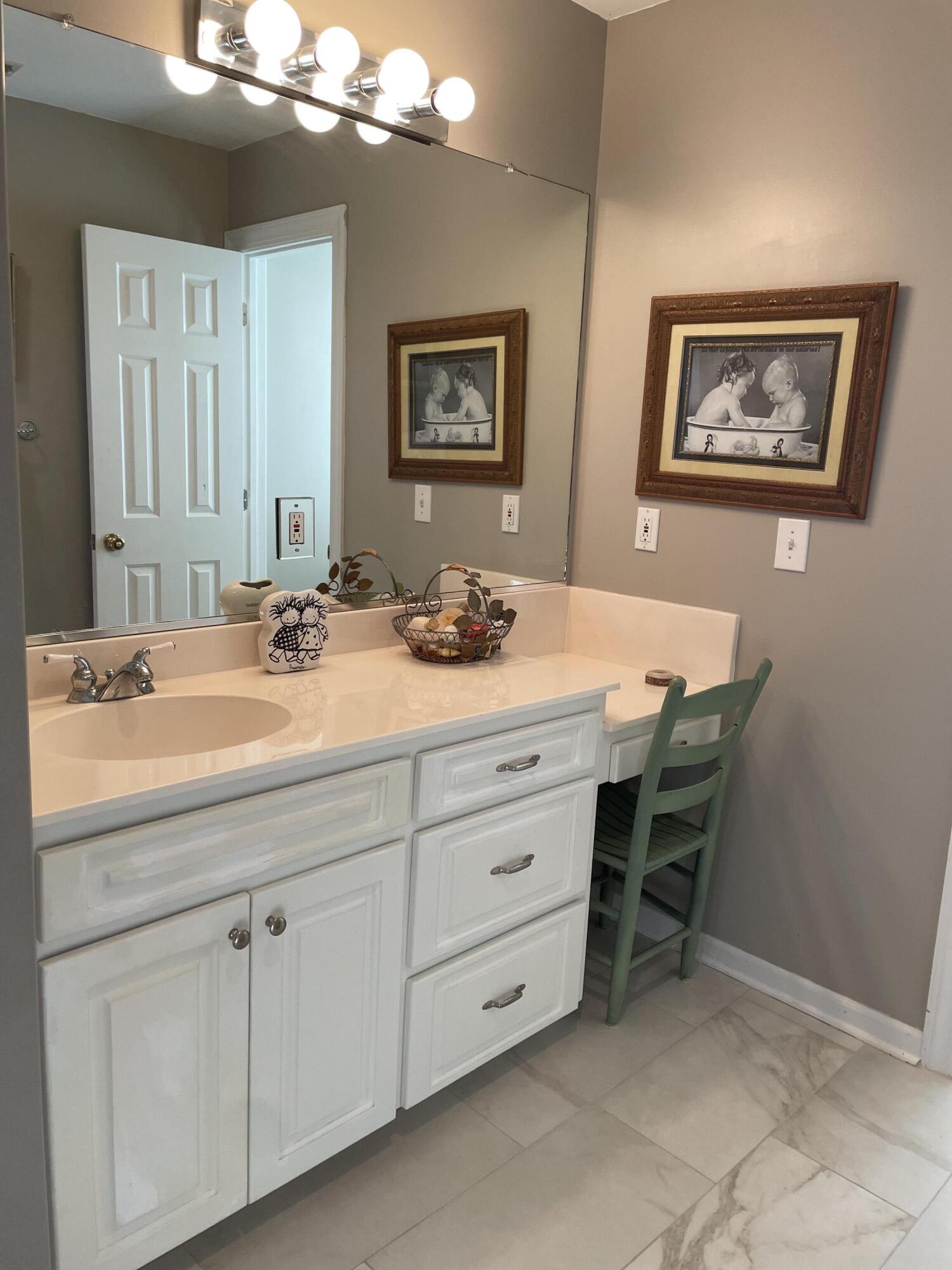 4715 Westervelt Road Meggett, SC 29449 - Photo 31 of 98 Ensuite Bathroom