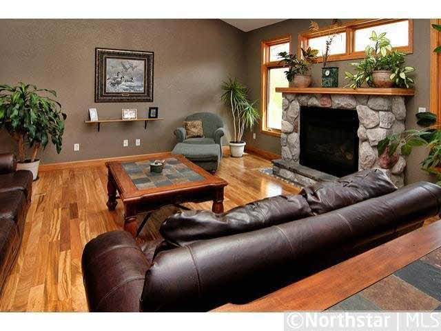 665 Hillary Farm Road Hudson, WI 54016 - Photo 4 of 18 Gallery Image 4