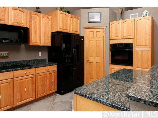 665 Hillary Farm Road Hudson, WI 54016 - Photo 7 of 18 Gallery Image 7