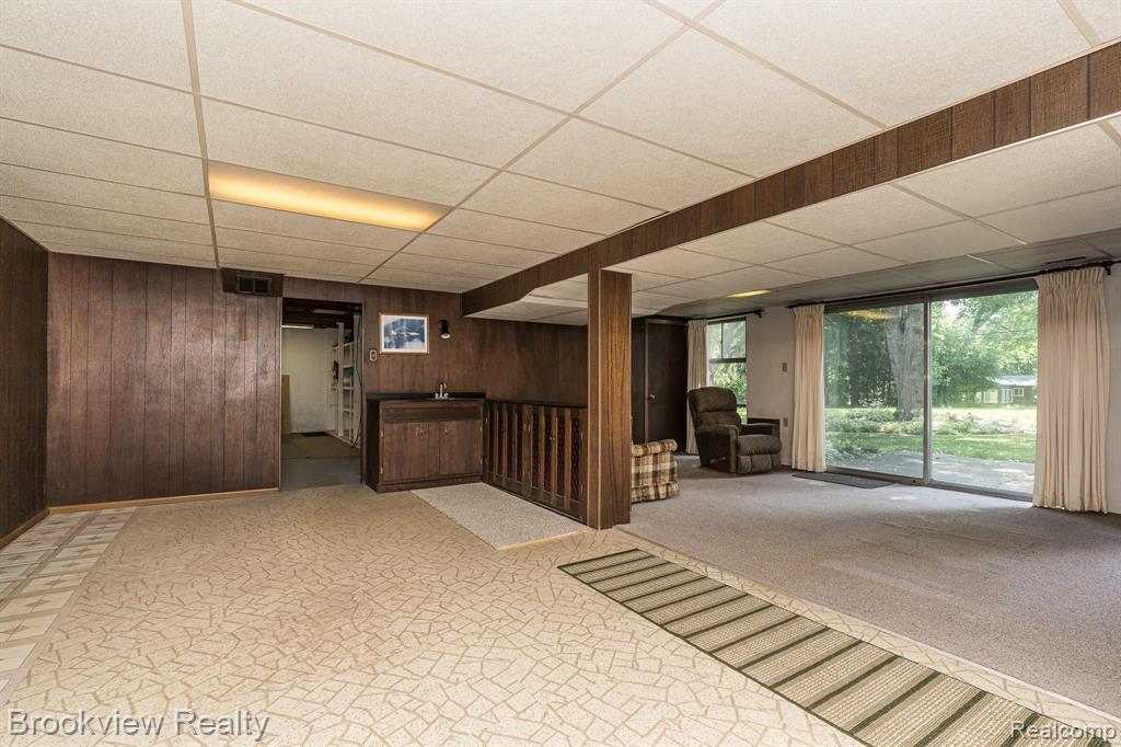 290 Donegal Drive Rochester Hills, MI 48309 - Photo 19 of 33