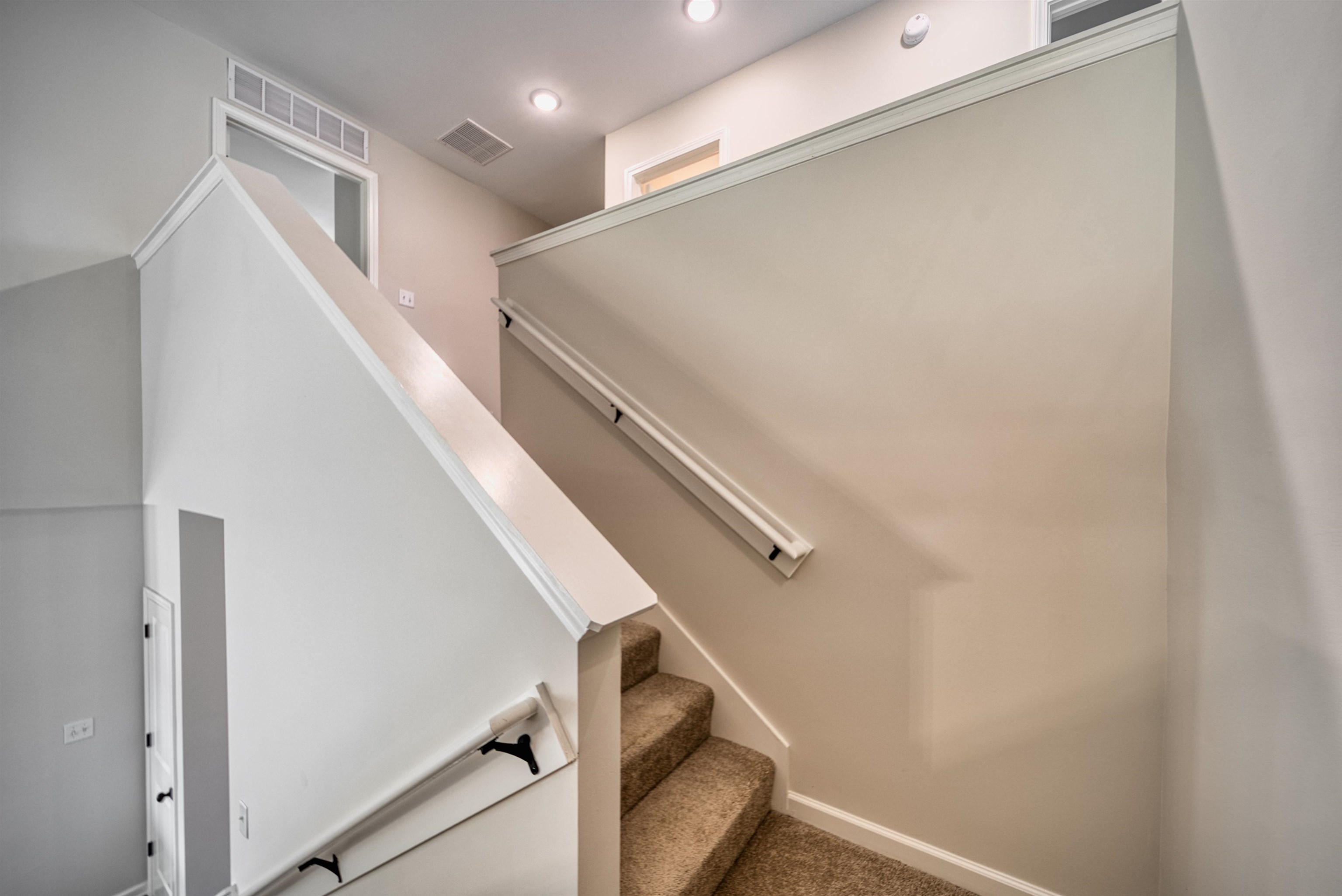 32 Forsyth Lane Munford, TN 38058 - Photo 17 of 35 a view of entryway