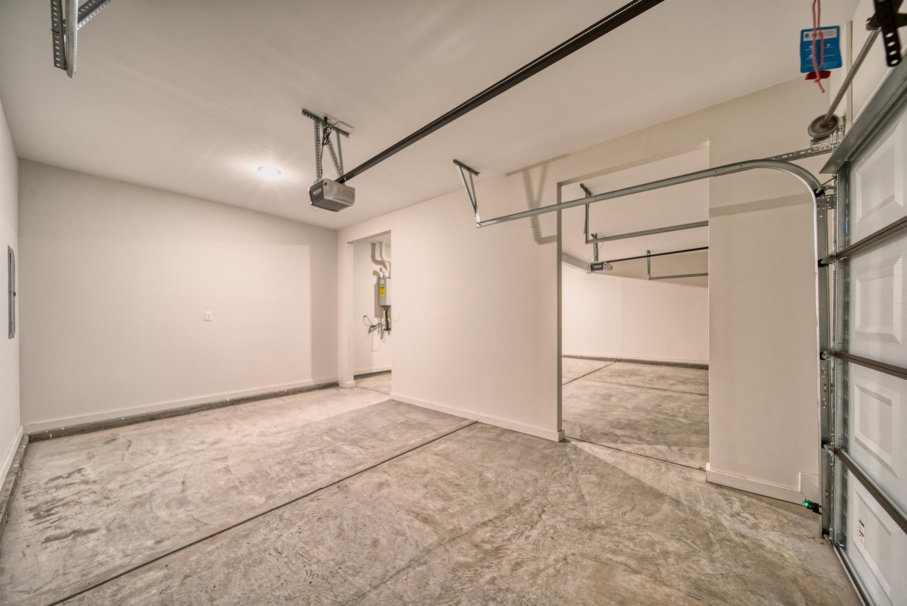 32 Forsyth Lane Munford, TN 38058 - Photo 30 of 35 a view of a garage