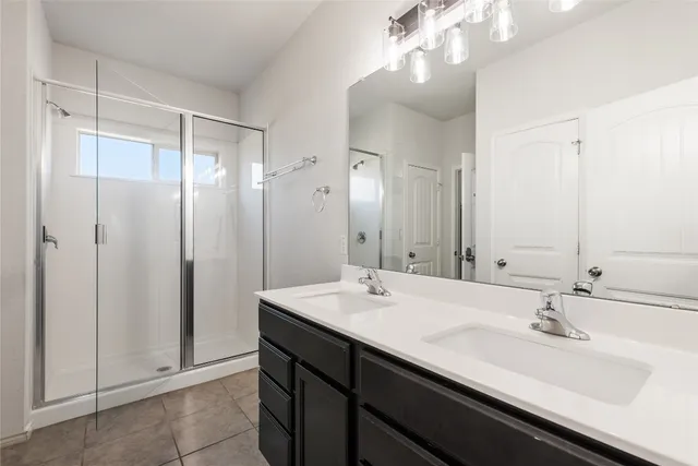 $275,000 | 1129 Ibis Falls Loop, Jarrell, TX 76537