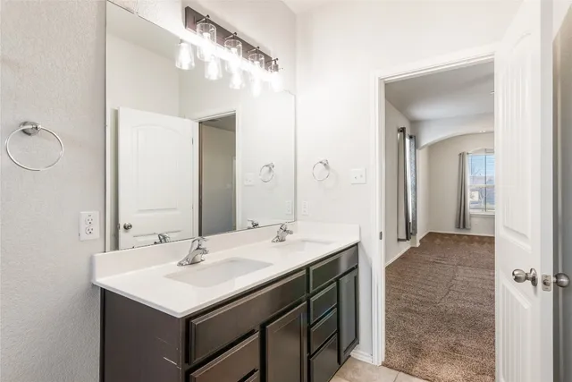 $275,000 | 1129 Ibis Falls Loop, Jarrell, TX 76537