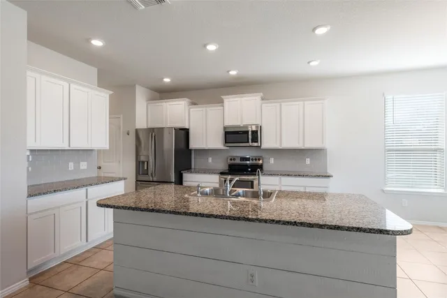 $275,000 | 1129 Ibis Falls Loop, Jarrell, TX 76537