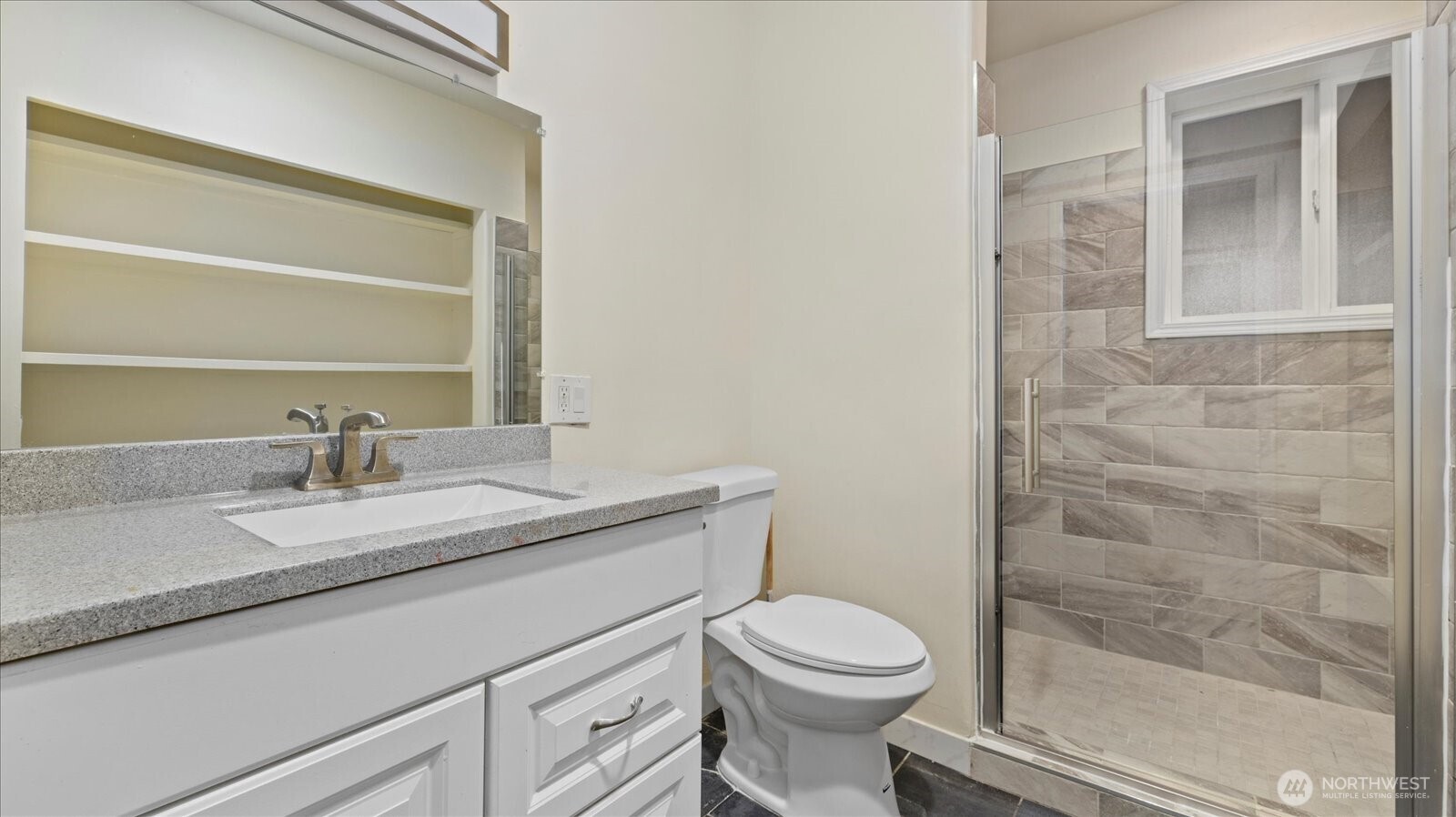 5330 144th Place Southwest Edmonds, WA 98026 - Photo 12 of 26 Gallery Image 12