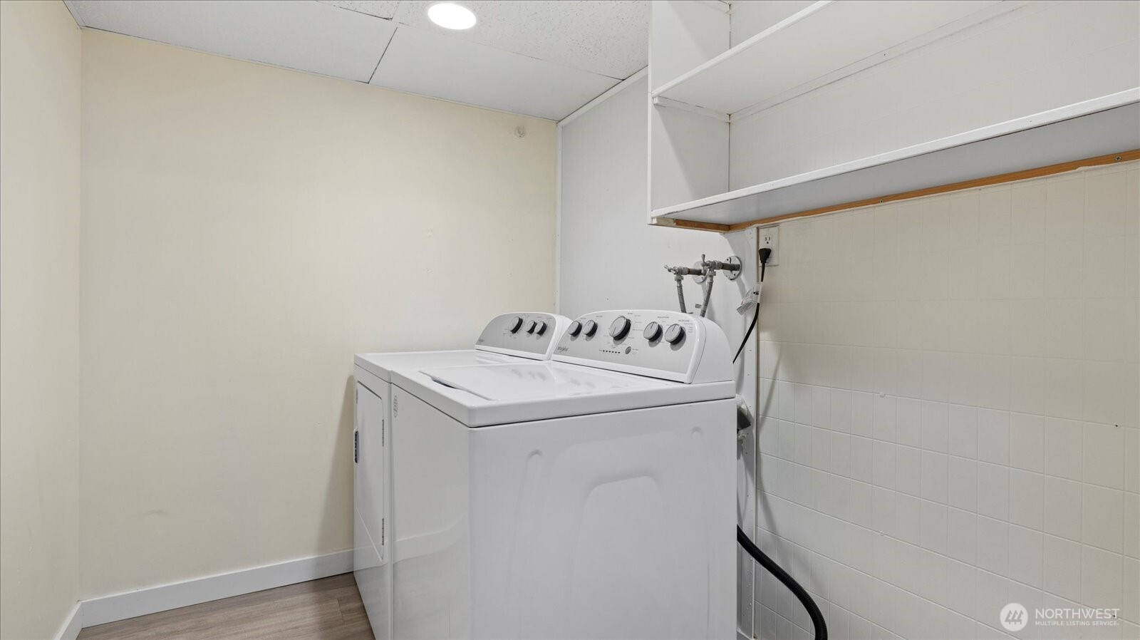 5330 144th Place Southwest Edmonds, WA 98026 - Photo 16 of 26 Gallery Image 16