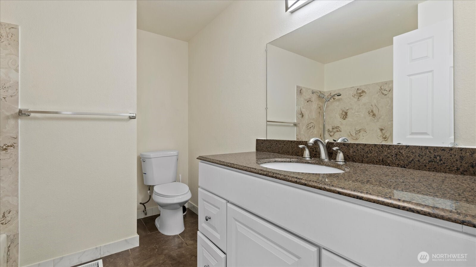 5330 144th Place Southwest Edmonds, WA 98026 - Photo 2 of 26 Gallery Image 2