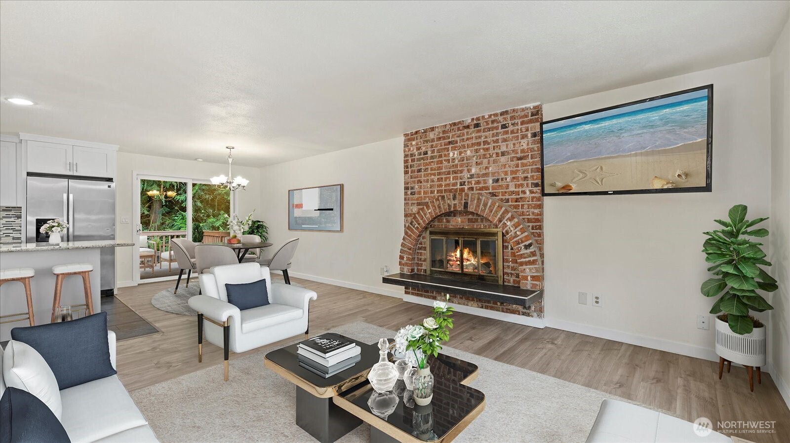 5330 144th Place Southwest Edmonds, WA 98026 - Photo 5 of 26 Gallery Image 5