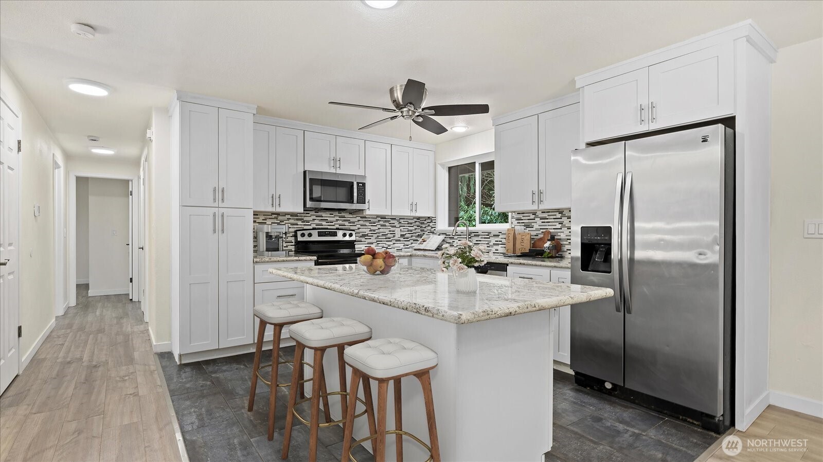 5330 144th Place Southwest Edmonds, WA 98026 - Photo 6 of 26 Gallery Image 6