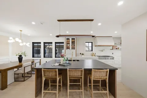 $5,880,000 | 1548 Cypress Avenue, Burlingame, CA 94010