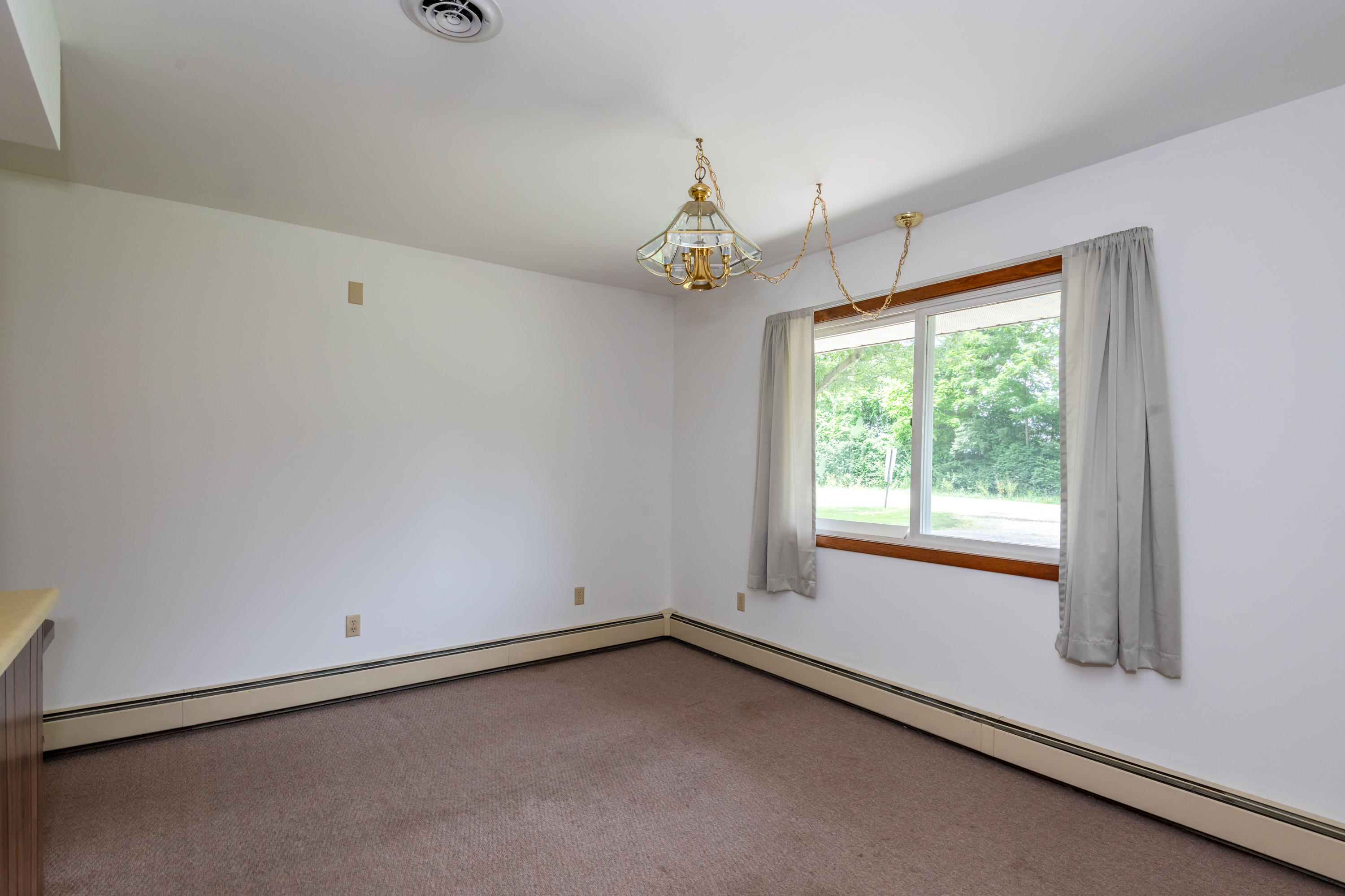 545 West Yellow Springs-Fairfield Road Yellow Springs, OH 45387 - Photo 13 of 47
