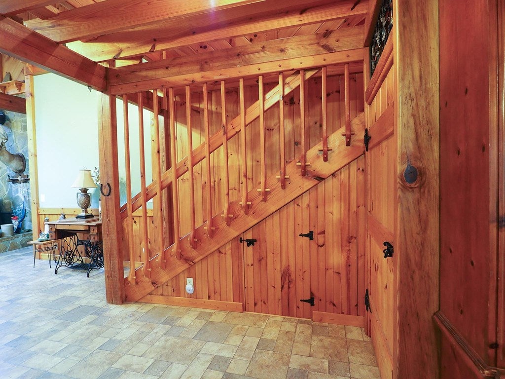 980 Homestead Road Hillsville, VA 24343 - Photo 34 of 68 Gallery Image 34