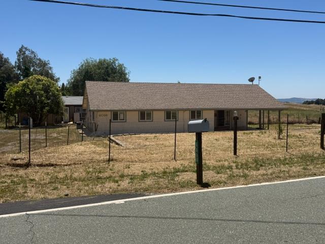 6096 Paloma Road Valley Springs, CA 95252 - Photo 3 of 22