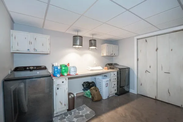 $289,900 | 113 Tall Tree Road, Derby, KS 67037