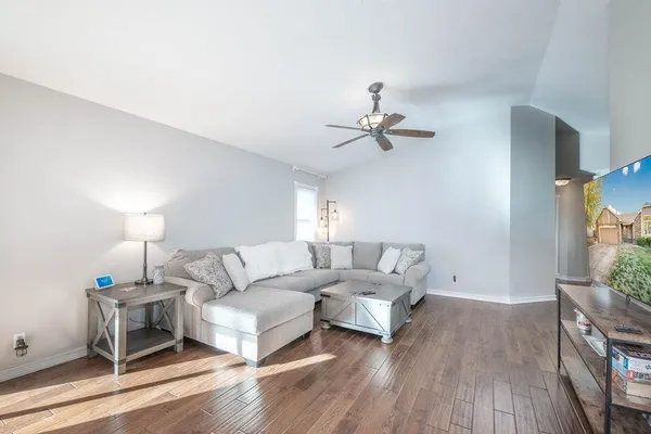 $289,900 | 113 Tall Tree Road, Derby, KS 67037