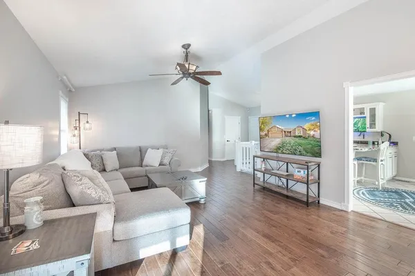 $289,900 | 113 Tall Tree Road, Derby, KS 67037