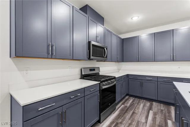 $2,300 | 3024 River Brk Court, Las Vegas, NV 89139