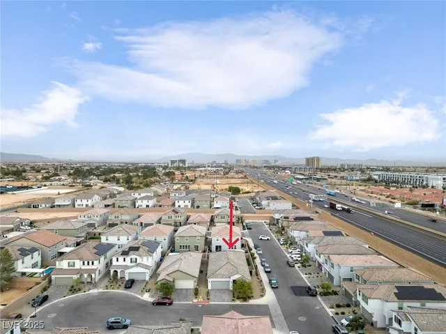 $2,300 | 3024 River Brk Court, Las Vegas, NV 89139