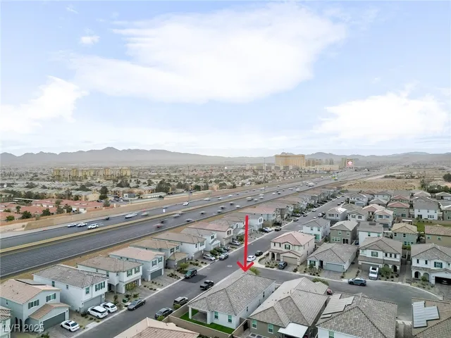 $2,300 | 3024 River Brk Court, Las Vegas, NV 89139