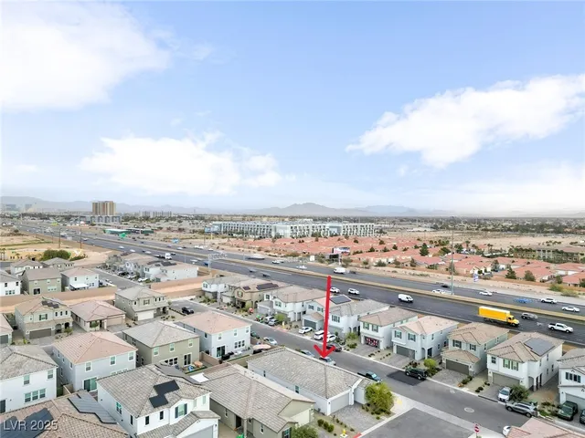 $2,300 | 3024 River Brk Court, Las Vegas, NV 89139