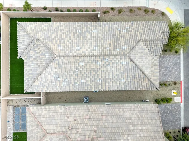 $2,300 | 3024 River Brk Court, Las Vegas, NV 89139