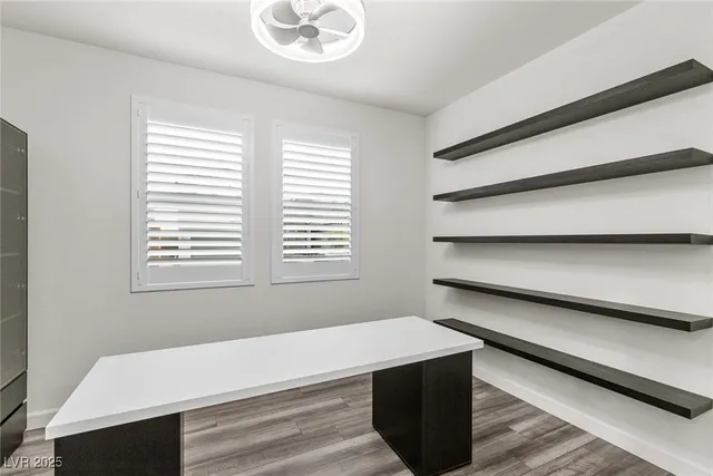 $2,300 | 3024 River Brk Court, Las Vegas, NV 89139